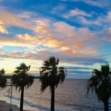Apartamento Tres Bel Lumineux , Terrasse En Front De Mer Antibes